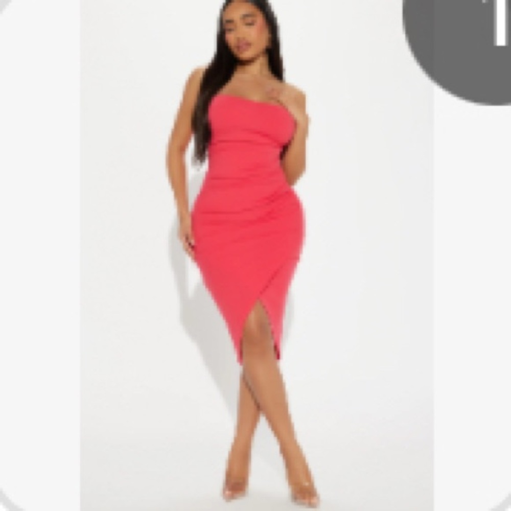 Elegant Pink Strapless Dress